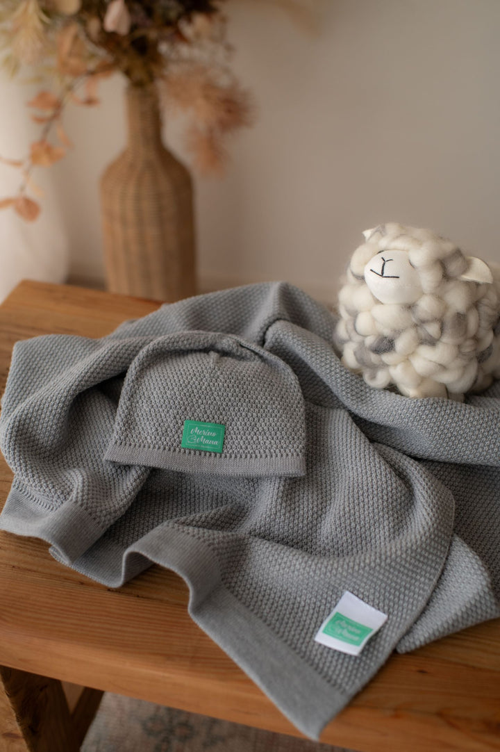 Moss Stitch Merino Baby Blanket, Beanie and Baa Baa Sheep Gift Set